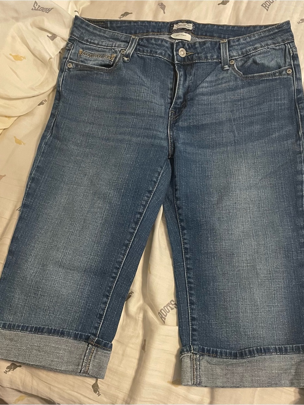 Women’s Levi's Dark Blue Denim 515 Capris